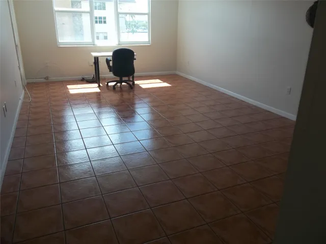 1-bedroom home at 1893 S Ocean Drive #302, Hallandale Beach