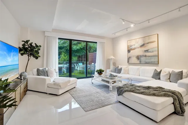 3-bedroom home at 3030 N Ocean Boulevard #S104, Fort Lauderdale