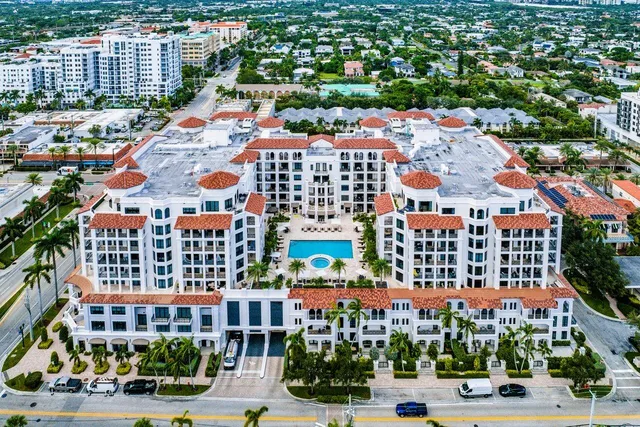 2-bedroom home at 200 E Palmetto Park Road #808, Boca Raton