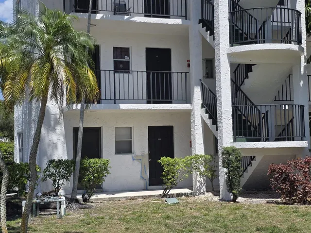 2-bedroom home at 3330 Spanish Moss Terrace #113, Lauderhill