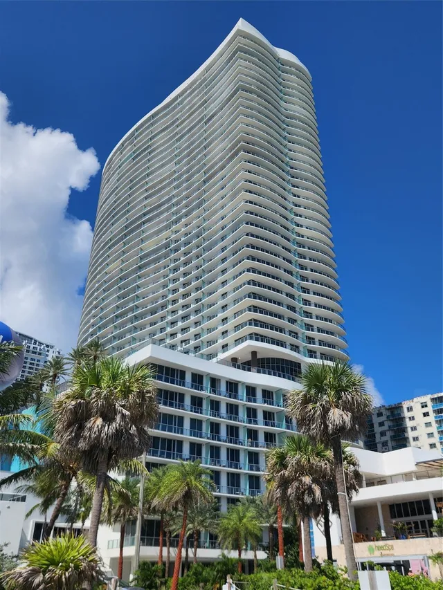 1-bedroom home at 4111 S Ocean Drive #2107, Hollywood