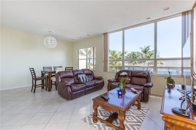 2-bedroom home at 326 Harrison Street #302a, Hollywood