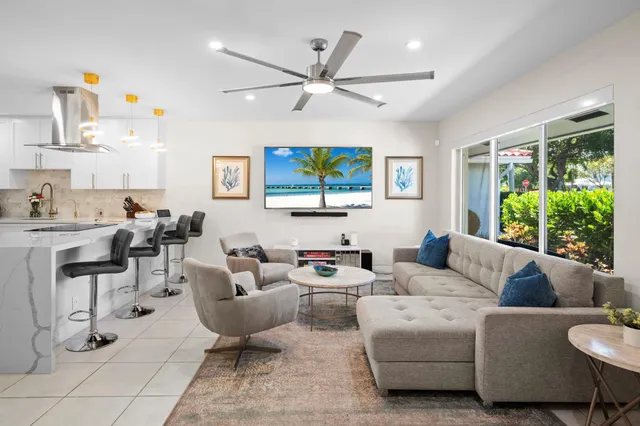 4-bedroom rental at 4804-4806 NE 21st Avenue, Fort Lauderdale