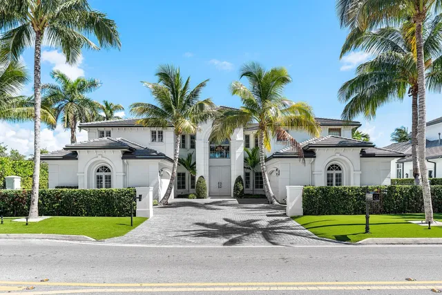 6-bedroom home at 121 Royal Palm Way, Boca Raton