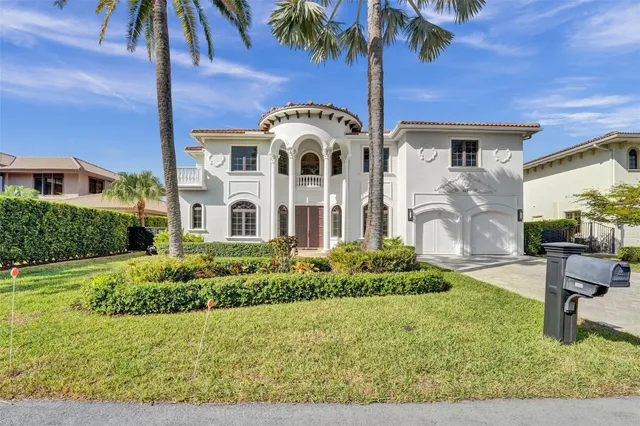 7-bedroom home at 642 Palm Drive, Hallandale Beach