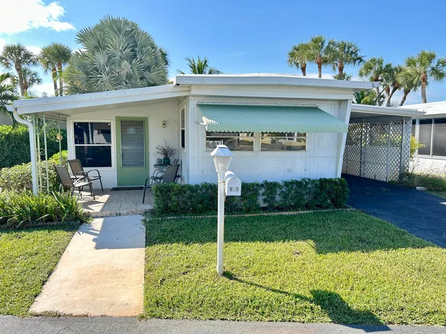 2-bedroom rental at 425 E Bougainvillea Drive, Deerfield Beach