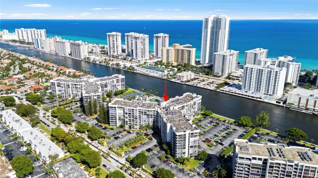 2-bedroom rental at 800 Parkview Drive #718, Hallandale Beach