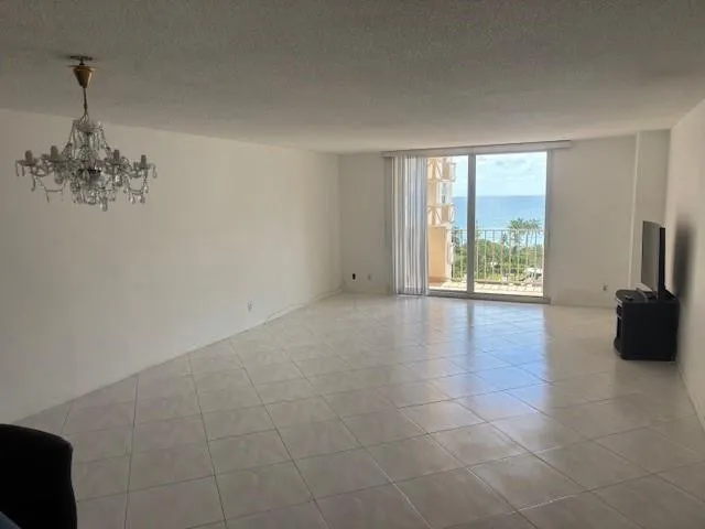 1-bedroom home at 1865 S Ocean Drive #11N, Hallandale Beach