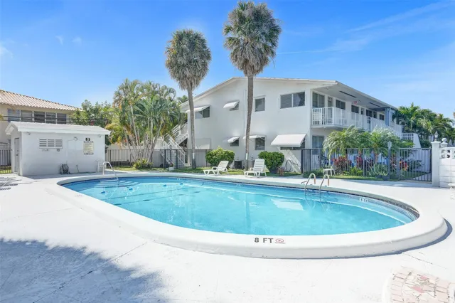1-bedroom home at 2000 NE 51st Court #205, Fort Lauderdale