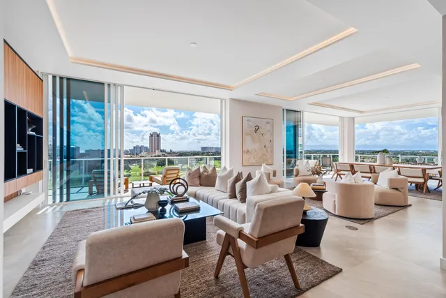 3-bedroom home at 220 SE Mizner Boulevard #Ph-24, Boca Raton