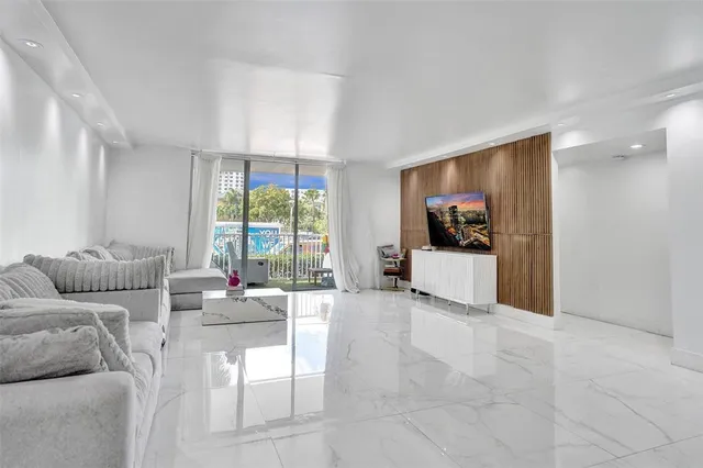 2-bedroom home at 2801 NE 183rd Street #101W, Aventura