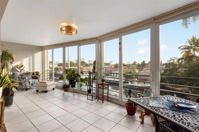 2-bedroom home at 3050 NE 47th Court #205, Fort Lauderdale