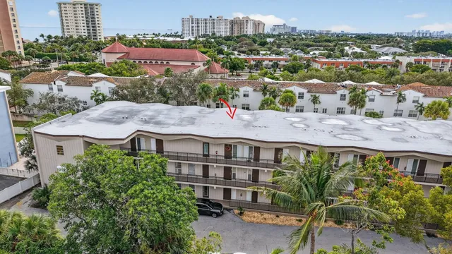 2-bedroom home at 1967 S Ocean Boulevard #103, Pompano Beach