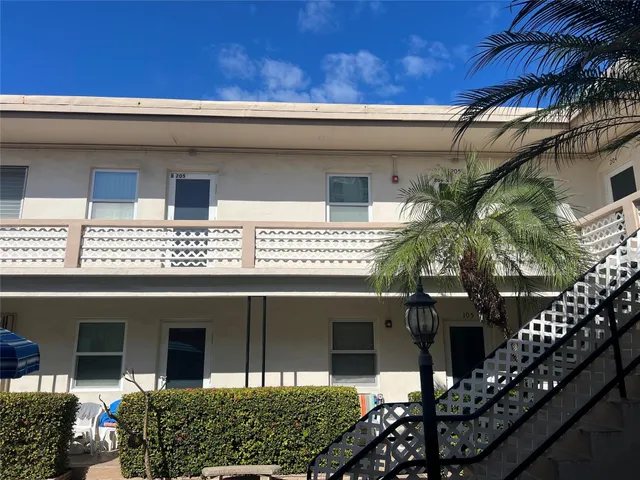 1-bedroom home at 1315 N Ocean Drive #205, Hollywood