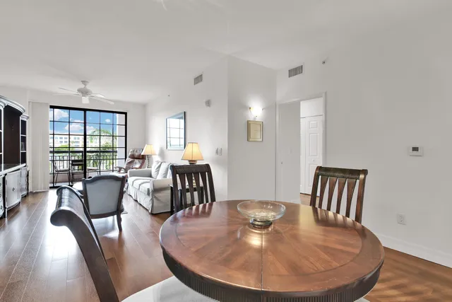 2-bedroom home at 233 S Federal Highway #421, Boca Raton