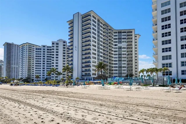 3-bedroom home at 3700 Galt Ocean Drive #1215, Fort Lauderdale