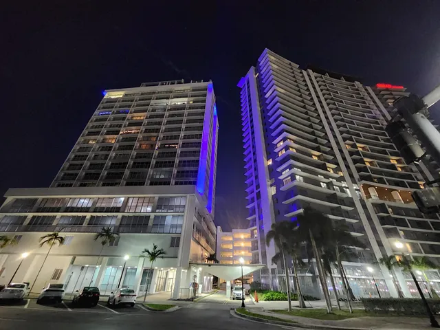 1-bedroom home at 1720 Harrison Street #16b, Hollywood