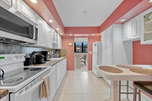 3-bedroom home at 2017 S Ocean Drive #PH1, Hallandale Beach