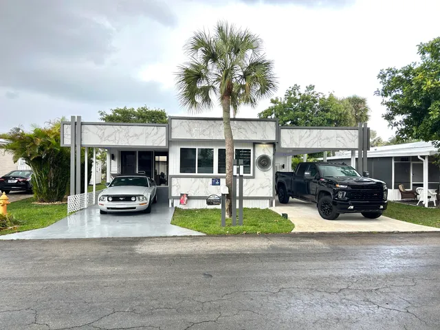 1-bedroom home at 111 Alamanda Lane, Deerfield Beach