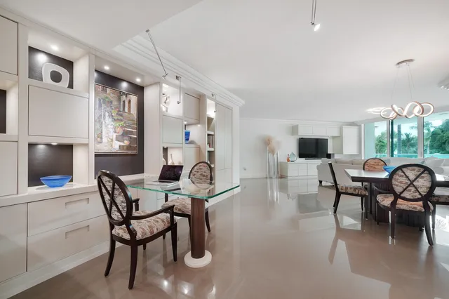 1-bedroom home at 550 SE Mizner Boulevard #B209, Boca Raton