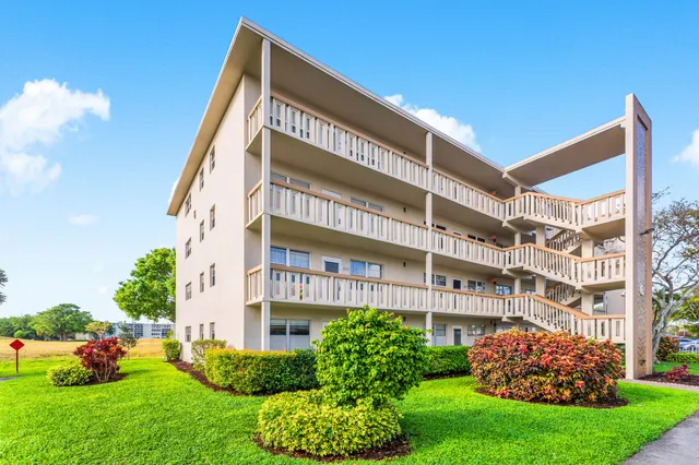 2-bedroom home at 2016 Ventnor Crescent #G, Deerfield Beach