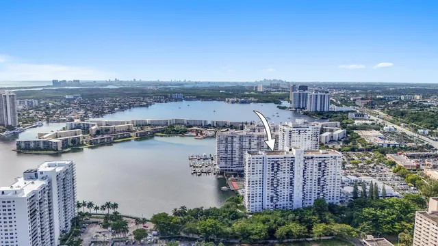 2-bedroom home at 2780 NE 183rd Street #716, Aventura