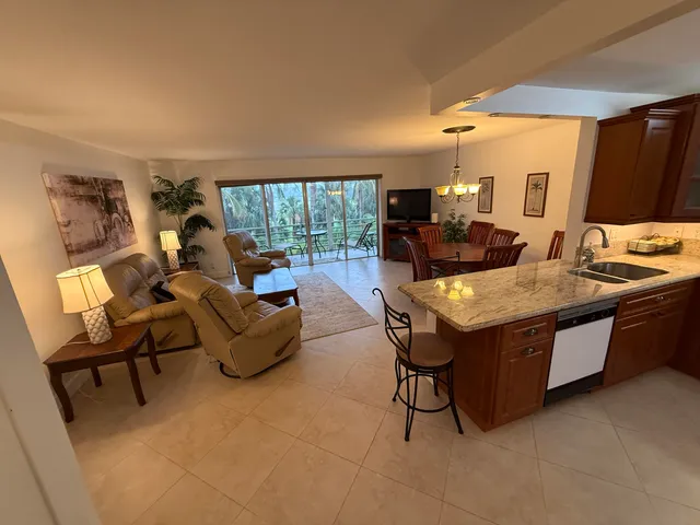 2-bedroom home at 300 NE 14th Avenue #411, Hallandale Beach