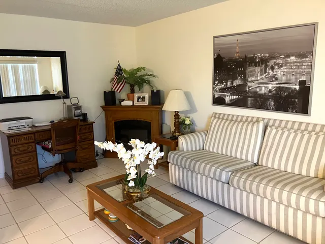 2-bedroom rental at 283 Durham H E #283, Deerfield Beach