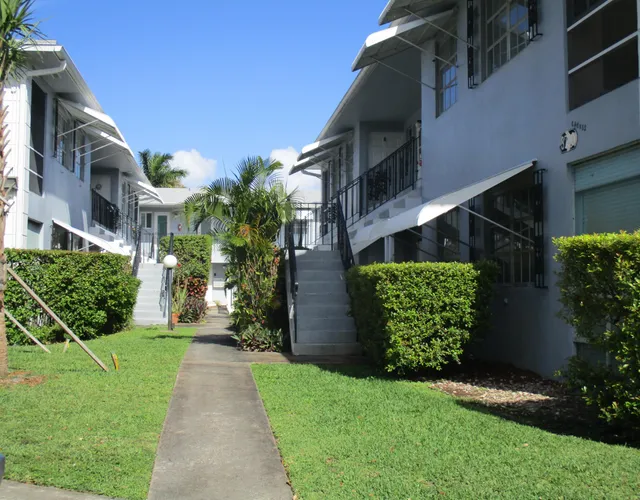 2-bedroom home at 3720 Harrison Street #3, Hollywood