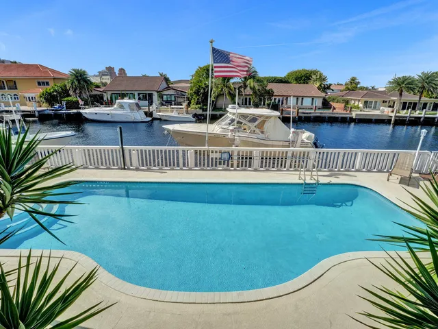 2-bedroom rental at 2866 NE 30th Street #3, Fort Lauderdale