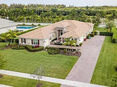 4-bedroom home at 5716 S Sterling Ranch, Davie