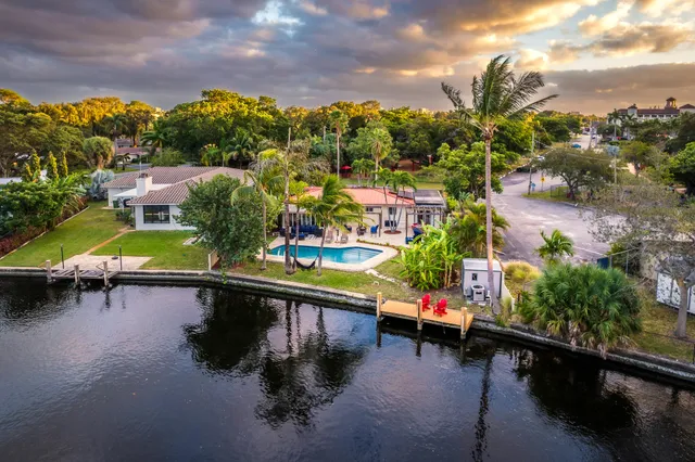 4-bedroom home at 2757 NE 14th Avenue, Wilton Manors