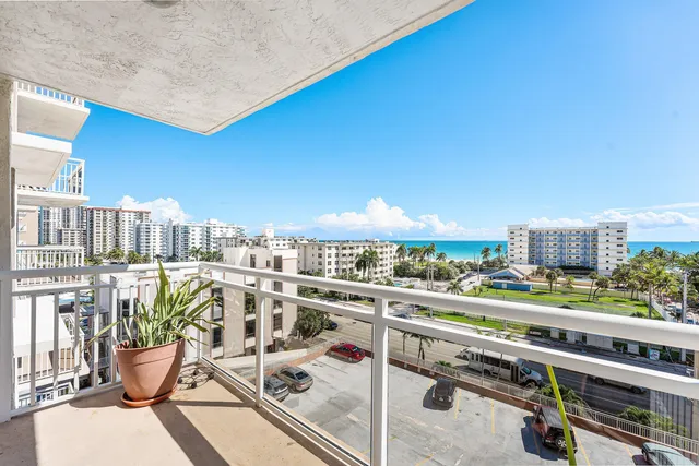 2-bedroom rental at 1600 S Ocean Drive #7h, Hollywood