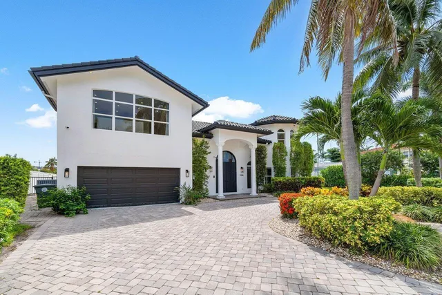 5-bedroom rental at 1366 SW 4th Court, Boca Raton
