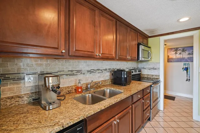 2-bedroom home at 4174 Inverrary Drive #701, Lauderhill
