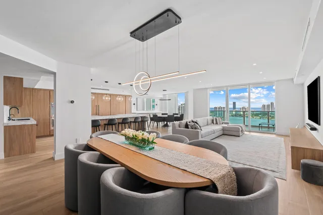 4-bedroom home at 3301 NE 183rd Street #2906, Aventura