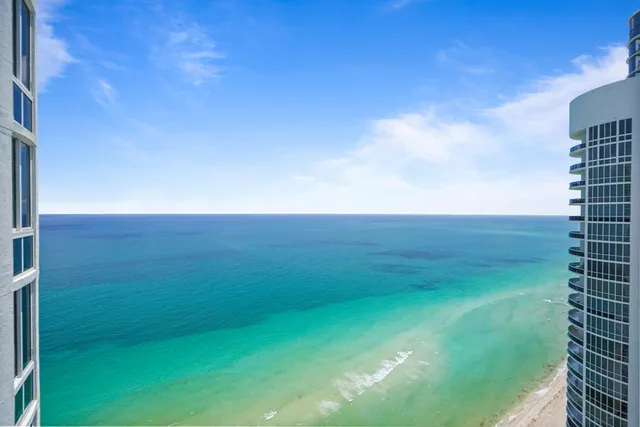 3-bedroom home at 15901 Collins Avenue #3902, Sunny Isles Beach