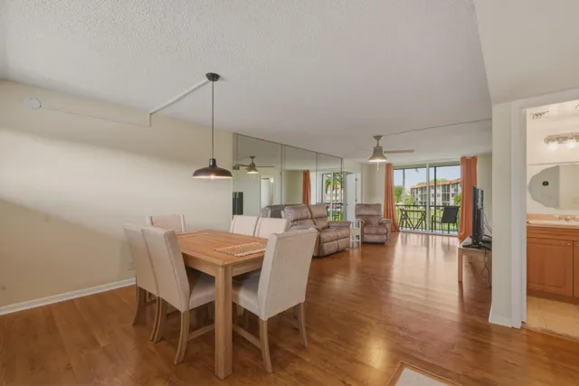 2-bedroom home at 9720 S Hollybrook Lake Drive #205, Pembroke Pines