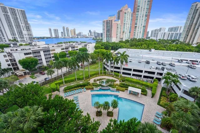 2-bedroom home at 3300 NE 192nd Street #915, Aventura