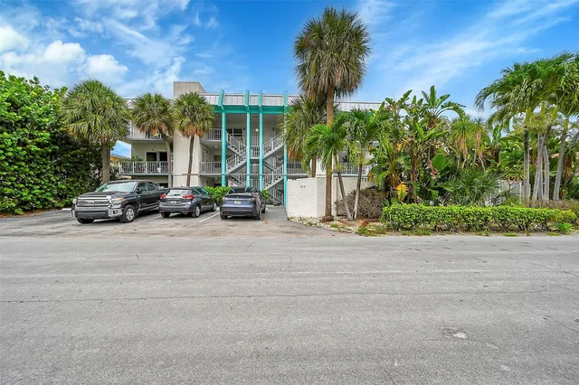 2-bedroom home at 2715 NE 49th Street, Fort Lauderdale