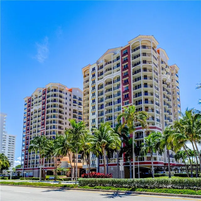 1-bedroom rental at 2001 N Ocean Boulevard #203, Fort Lauderdale