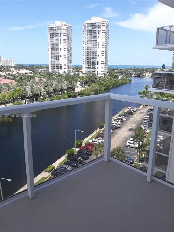 2-bedroom rental at 3701 N Country Club Drive #1008, Aventura