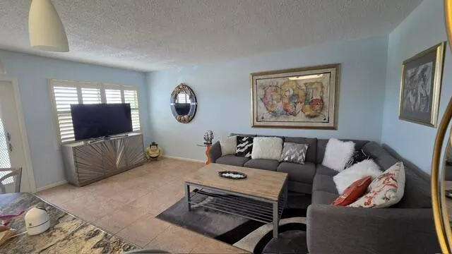 2-bedroom rental at 4030 Rexford #403, Boca Raton