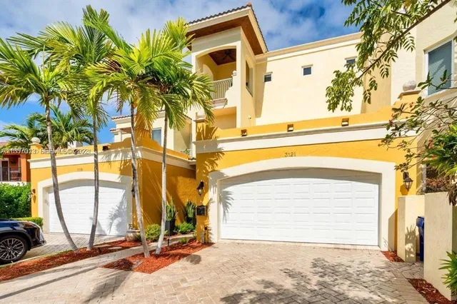 3-bedroom rental at 3121 NE 26th Street, Fort Lauderdale