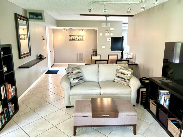 2-bedroom home at 11231 Green Lake Drive #104, Boynton Beach