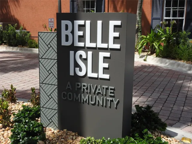 3-bedroom home at 2299 NE 9th Avenue #2299, Wilton Manors