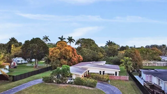 3-bedroom home at 13945 N Miami Avenue, Miami