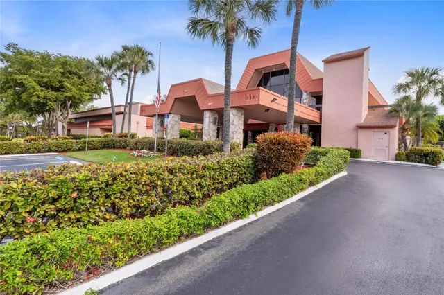 1-bedroom home at 3090 Holiday Springs Boulevard #306, Margate