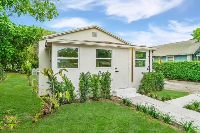 2-bedroom home at 114 NW 10th Avenue, Delray Beach