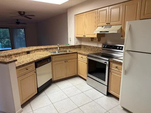 2-bedroom home at 2205 S Cypress Bend Drive #307, Pompano Beach